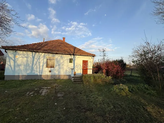Eladó ház Szerep 84 nm