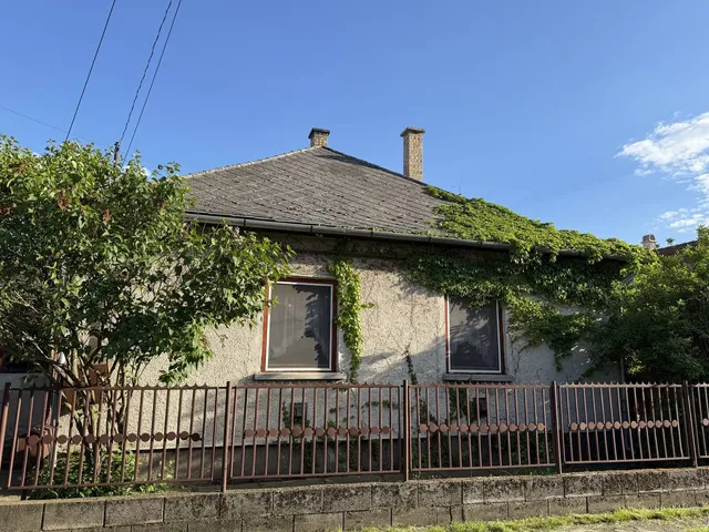 Eladó ház Püspökladány 85 nm