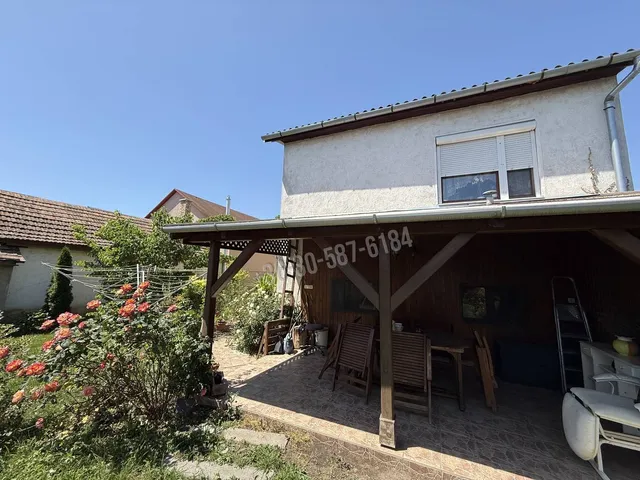 Eladó ház Püspökladány 230 nm