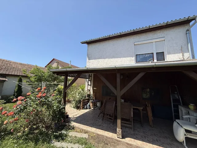 Eladó ház Püspökladány 230 nm