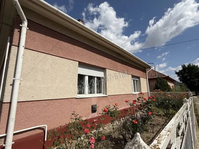 Eladó ház Püspökladány 71 nm