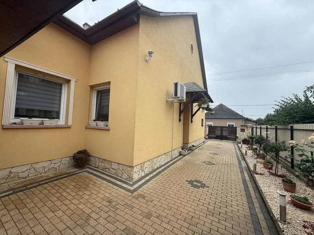 Eladó ház Püspökladány 80 nm