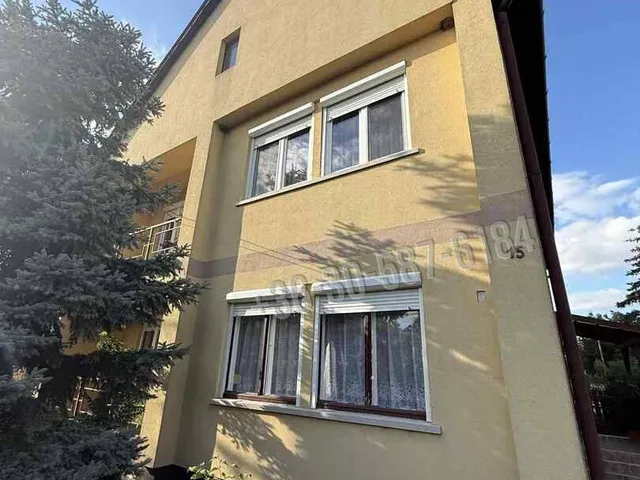 Eladó ház Püspökladány, Illyés Gyula utca 240 nm