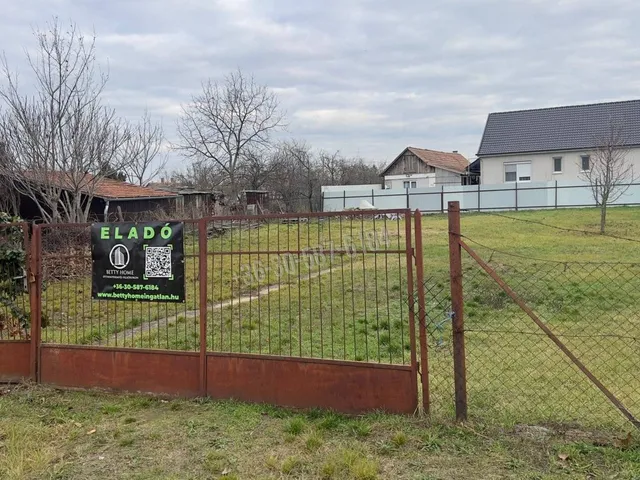 Eladó telek Nagyrábé 756 nm