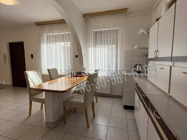 Eladó ház Szentes 160 nm