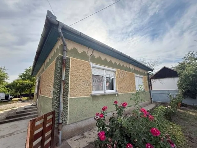 Eladó ház Sárrétudvari 80 nm