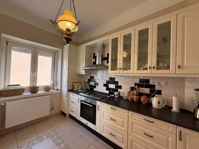 Eladó ház Sárrétudvari 135 nm
