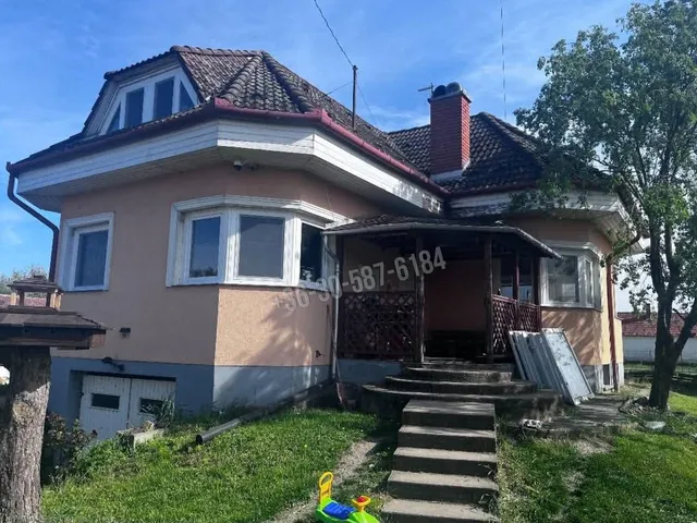 Eladó ház Szerep 166 nm