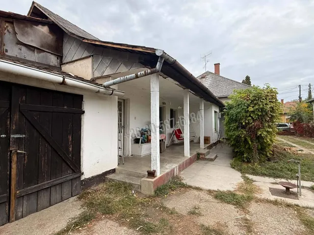 Eladó ház Püspökladány 100 nm
