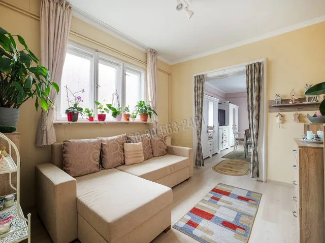 Eladó ház Esztergom, Damjanich János 158 nm