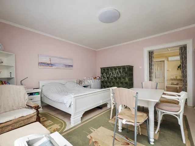 Eladó ház Esztergom, Damjanich János 158 nm