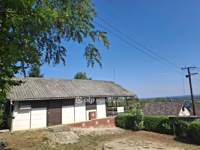 Eladó kereskedelmi és ipari ingatlan Lenti 150 nm
