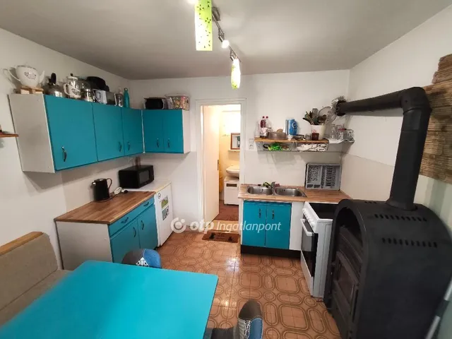 Eladó mezőgazdasági ingatlan Zalaszentgrót 2006 nm