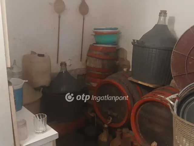 Eladó nyaraló Zalaegerszeg 30 nm