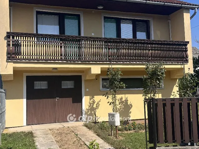 Eladó ház Lenti 173 nm
