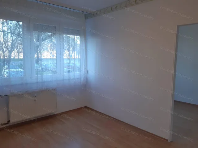 Eladó lakás Szolnok 49 nm