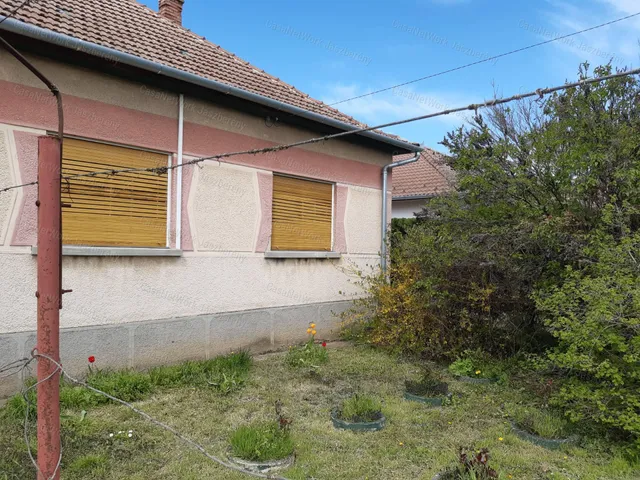 Eladó ház Szolnok 86 nm