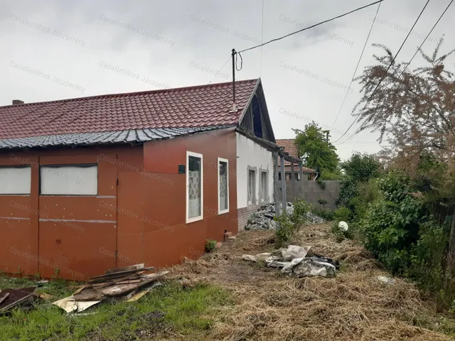 Eladó ház Tarnaszentmiklós 68 nm