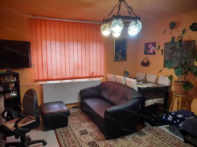 Eladó mezőgazdasági ingatlan Jászszentandrás 68 nm