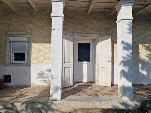 Eladó ház Tarnaörs 60 nm