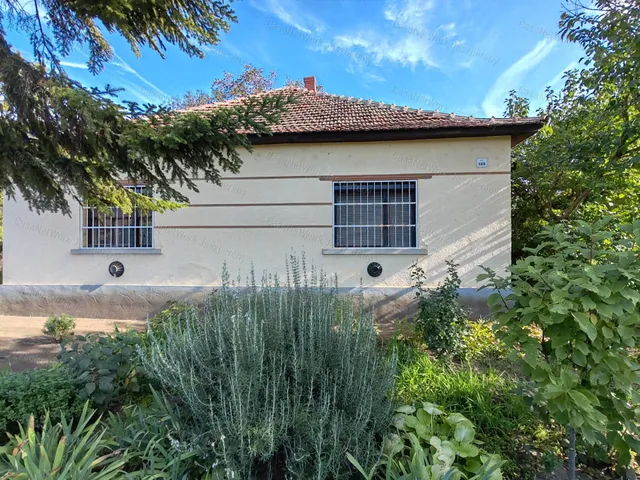 Eladó ház Erdőtelek 75 nm