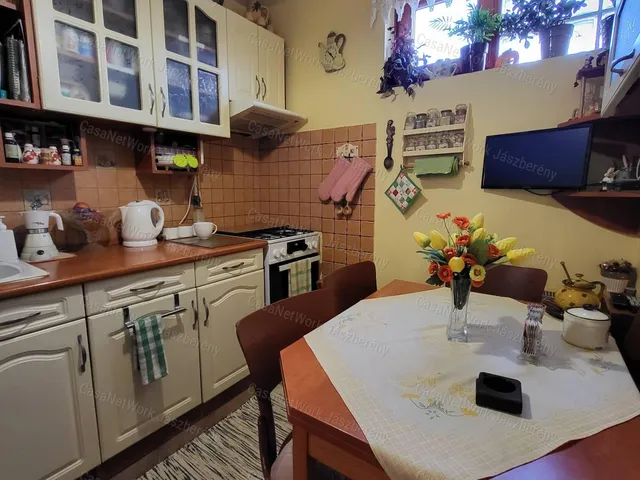 Eladó ház Jászberény 62 nm