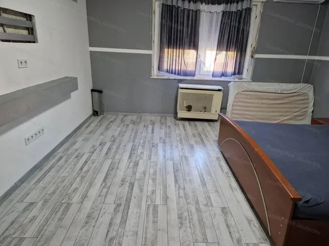 Eladó ház Tarnaörs 93 nm