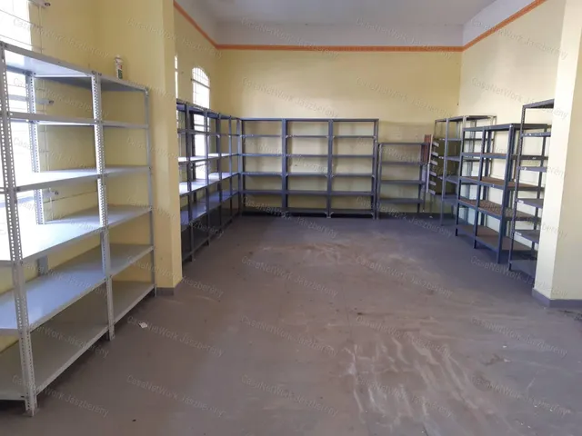 Eladó kereskedelmi és ipari ingatlan Jászalsószentgyörgy 104 nm