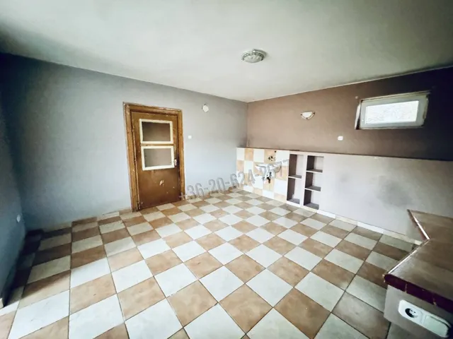 Eladó ház Patak 150 nm