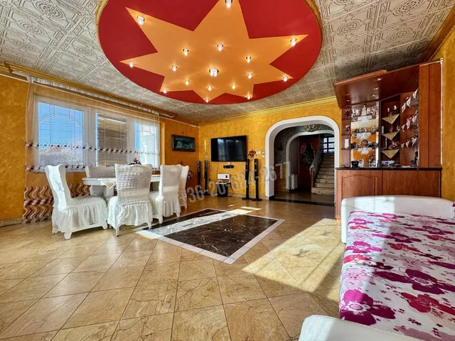 Eladó ház Szügy 200 nm