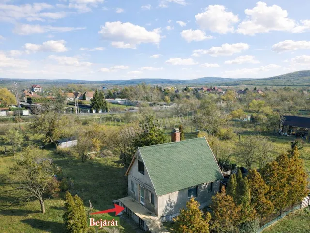 Eladó ház Vác, Máriaudvar 45 nm