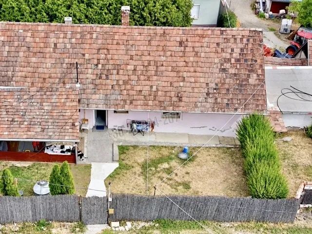 Eladó ház Szendehely 70 nm