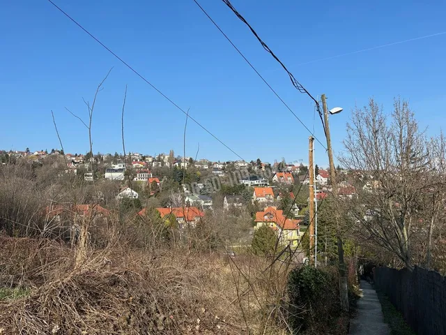 Eladó telek Budapest XII. kerület, Farkasvölgy 1311 nm