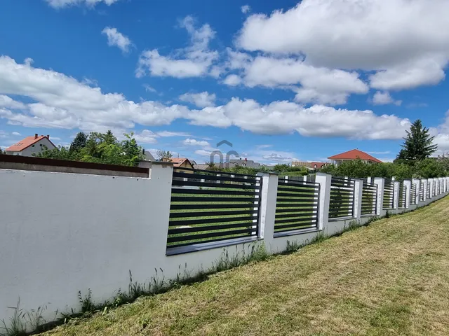 Eladó telek Balatonkenese 1304 nm