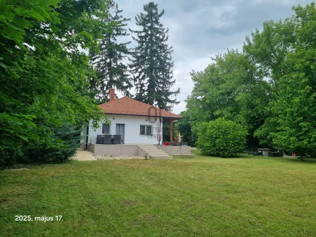 Eladó ház Balatonakarattya 60 nm