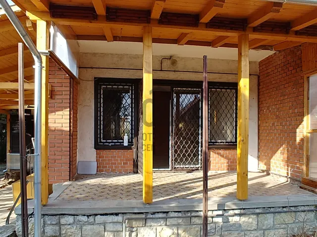 Eladó ház Balatonőszöd 75 nm
