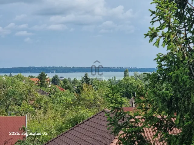 Eladó ház Balatonkenese 76 nm