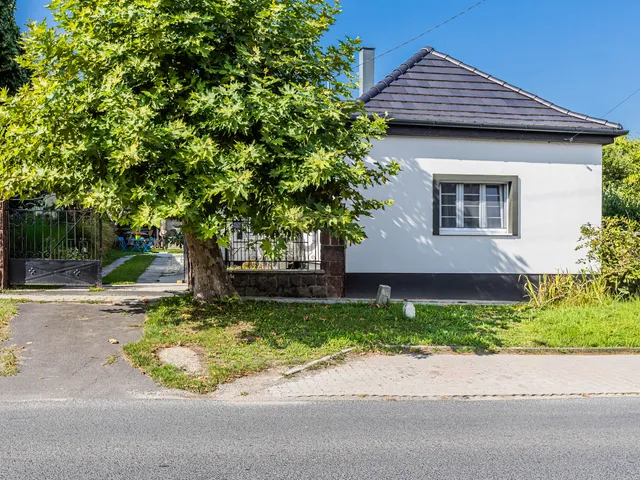Eladó ház Kőröshegy 104 nm