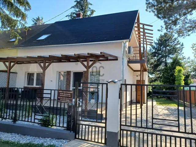 Eladó ház Siófok, Aranypart 120 nm