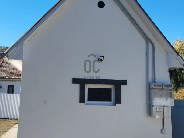 Eladó üdülő és hétvégi ház Siófok 30 nm