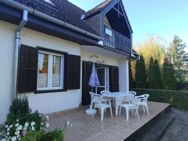 Eladó ház Szántód 160 nm