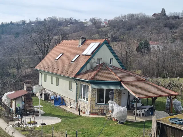 Eladó ház Balatonalmádi 132 nm