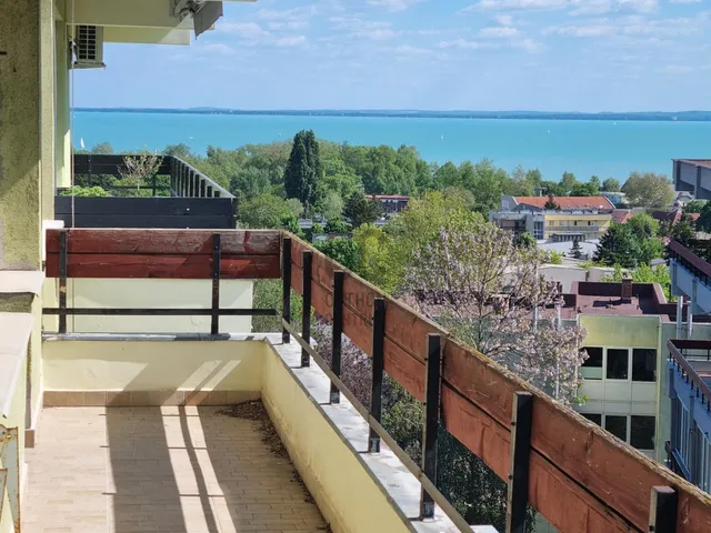 Eladó lakás Balatonalmádi 62 nm