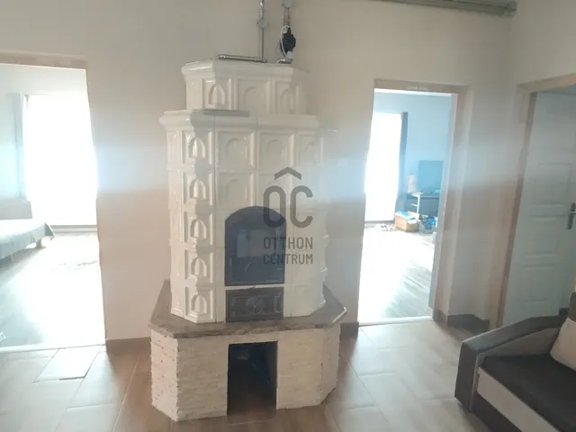 Eladó ház Kapoly 100 nm