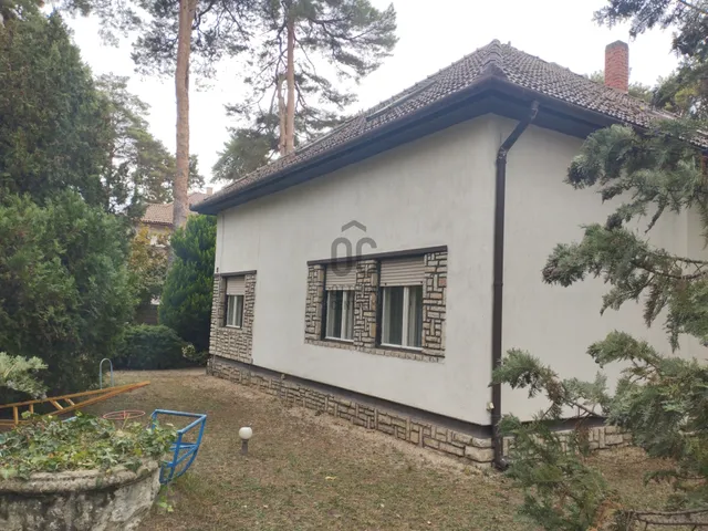 Eladó ház Siófok, Ezüstpart 185 nm