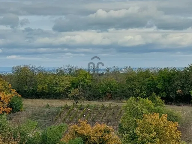 Eladó telek Balatonendréd 1553 nm