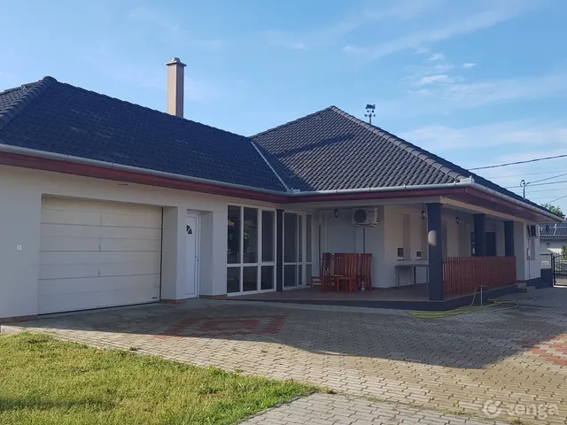Kiadó ház Tököl 154 nm