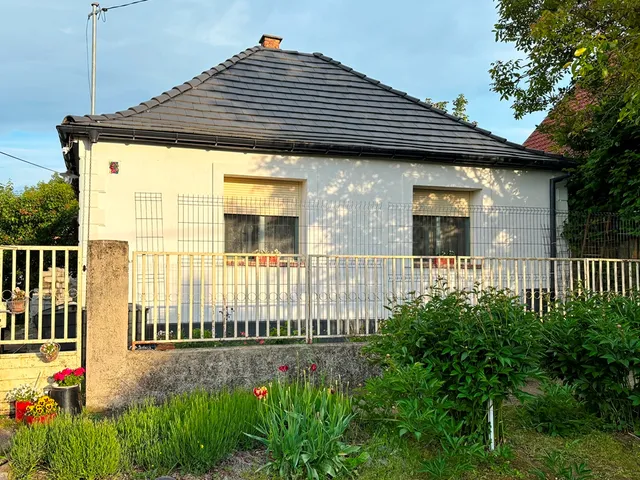 Eladó ház Szokolya 80 nm