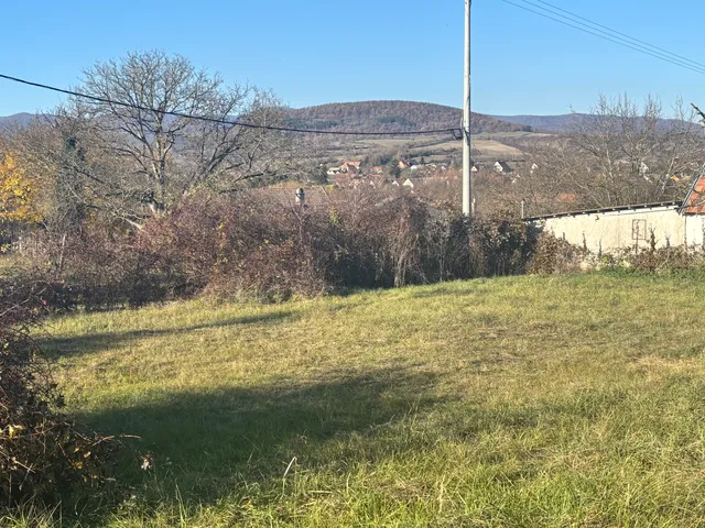 Eladó telek Szokolya 1334 nm