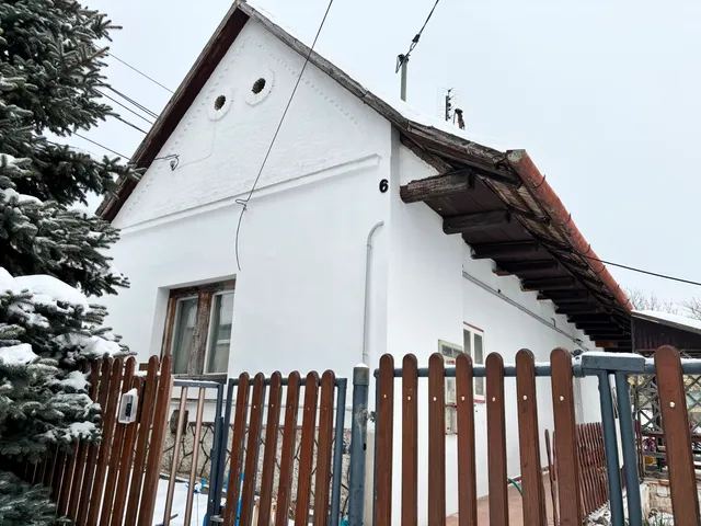 Eladó ház Szokolya 60 nm